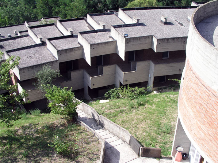 housing students