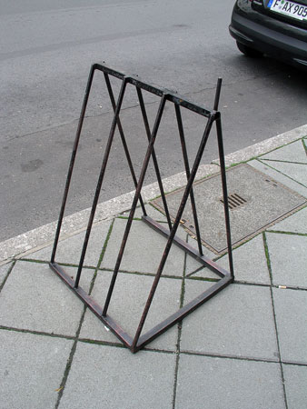 grid sculpture