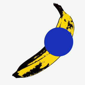 blue dot on banana